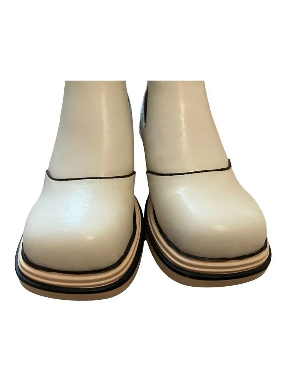 YOUTHJUNE Rice White Contrast Leather Bootie - Women